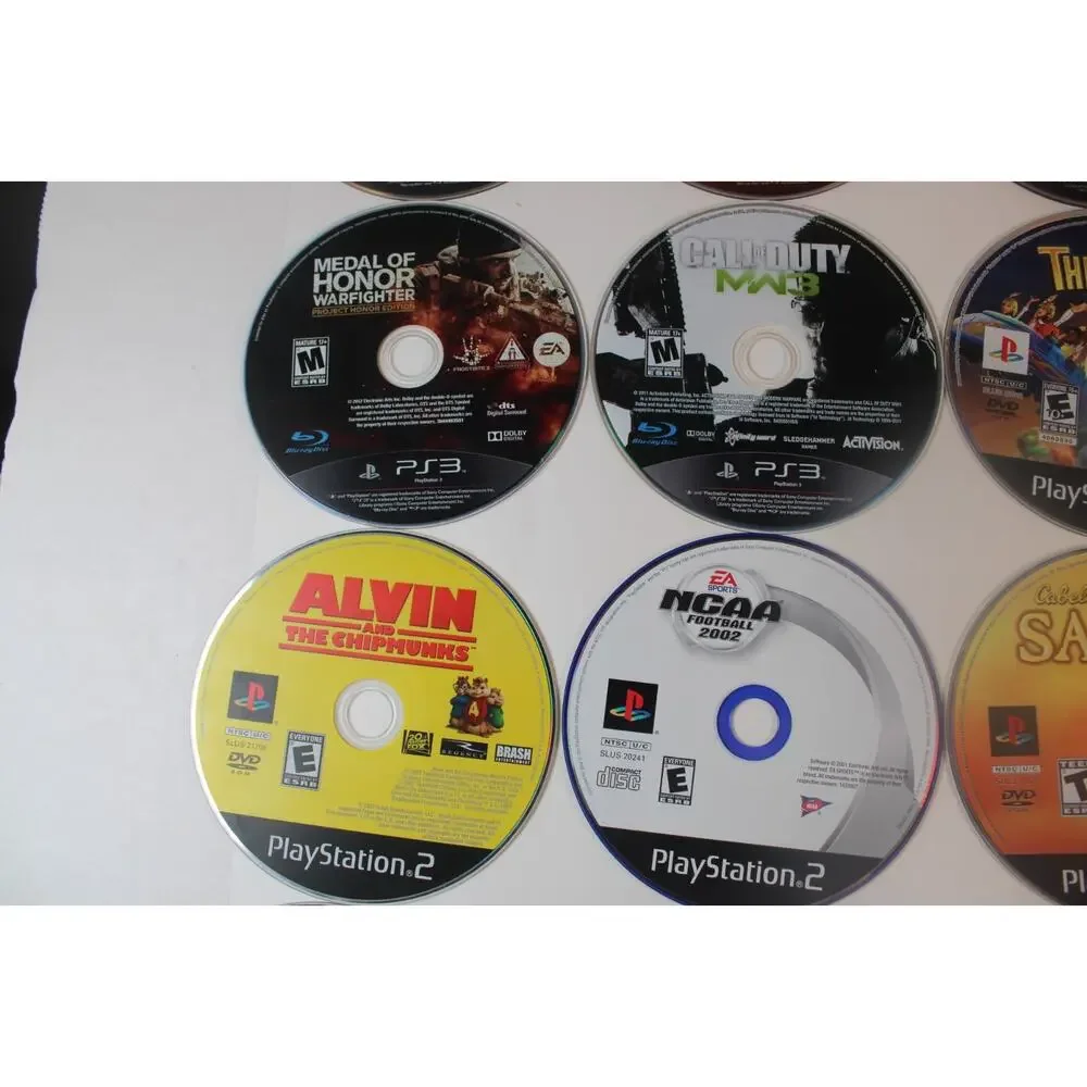 30 game disc bundle/lot: Sony Playstation 2 + 3 +4, PS2, PS3 PS4 game discs